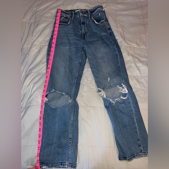 Abercrombie and Fitch Ankle Straight Ultra High-rise jeans - Picture 4 of 6